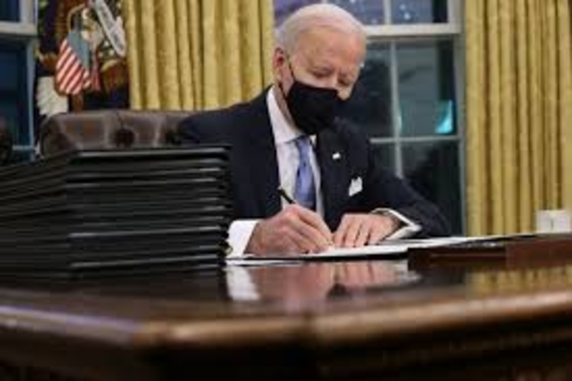 Biden obligé de rétropédaler sur sa politique sur l’immigration !