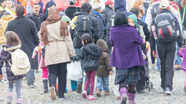 Le gouvernement jure que la France accueillera “comme chaque année, des milliers d’Afghans”