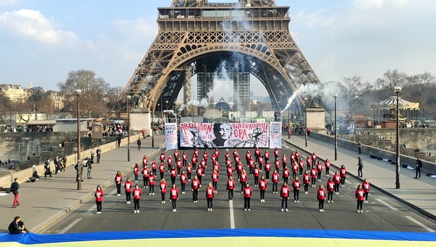 Les Révoltées de La Manif pour Tous protestent contre la GPA en Ukraine