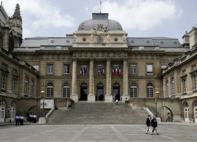 Place d'Armes ne sera pas poursuivi…