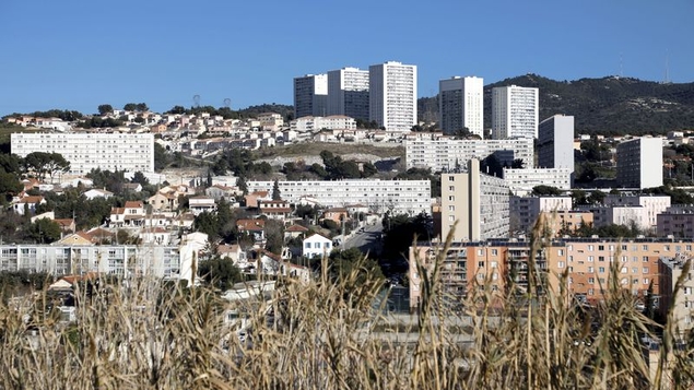 Une quarantaine de logements squattés évacués par les CRS